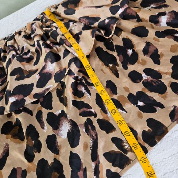 Boohoo Plus NWT Leopard print Bardot top one shoulder 20 brown tan black - Picture 15 of 17